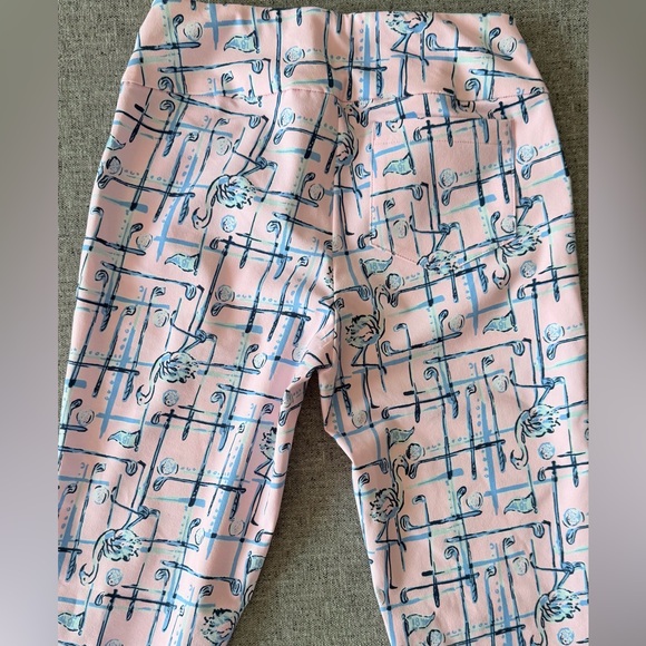 Lilly Pulitzer Luxletic Corso Golf Pants in the "Talk Birdie to Me" print  XXS - Picture 5 of 8